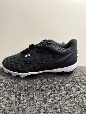 Under Armour Kids Black and White Athletic Cleats